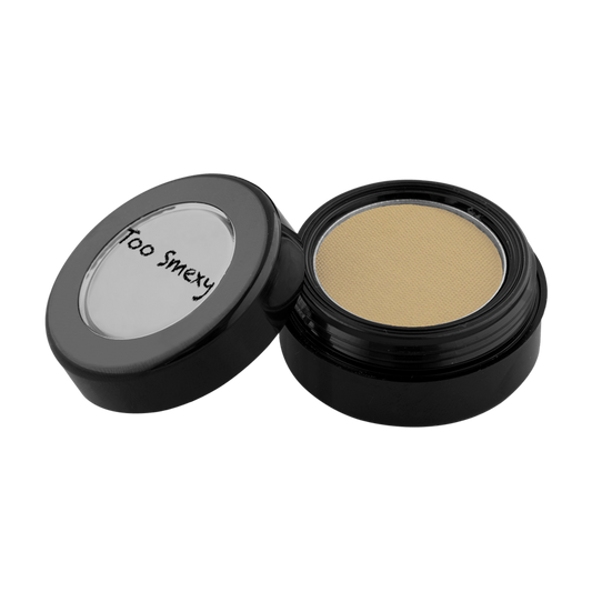 viaGlamour image of a extreme-eyeshadow