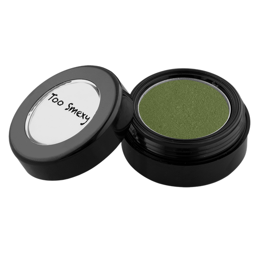 viaGlamour image of a extreme-eyeshadow